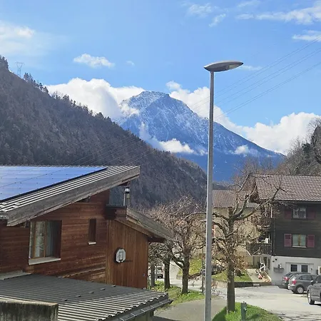 Cozy Near Aletsch Arena شقة